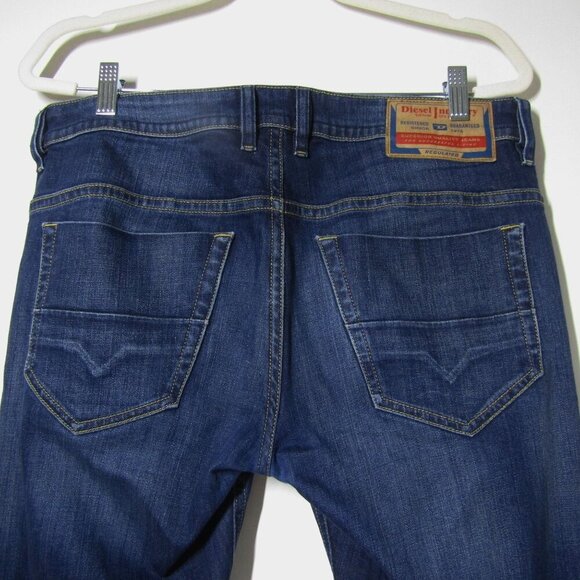 DIESEL INDUSTRY Mens Thommer Jeans Slim 33/32 Medium Wash 3D effect pocket - Picture 1 of 14